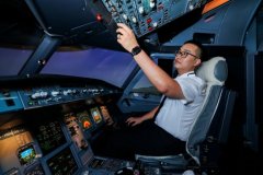 故事丨从内地到他们一逃逐“飞翔梦”